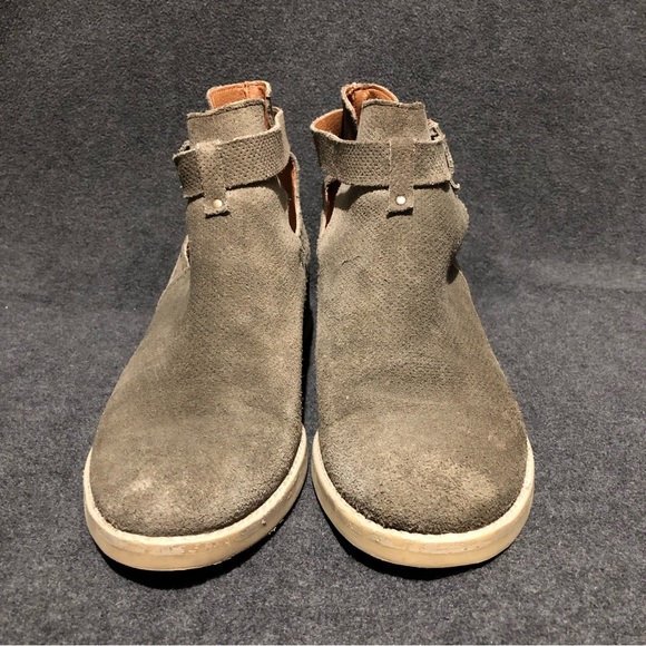 Tara M Keegan Boots Floral Embossed Taupe Suede Ankle Booties Women’s Sz US 8.5 - Picture 2 of 10